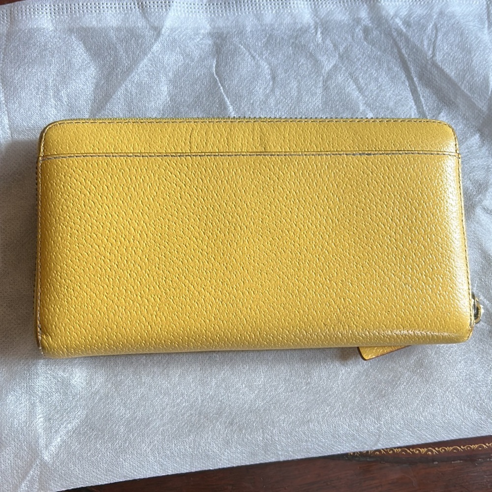 Kate Spade Wallet - Picture 2 of 4